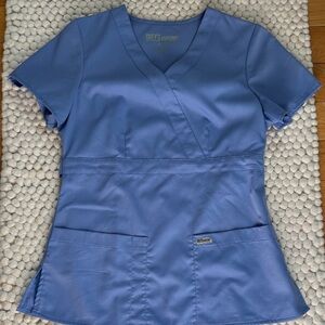 Grey's Anatomy Women's Light Blue V-Neck Scrub Top